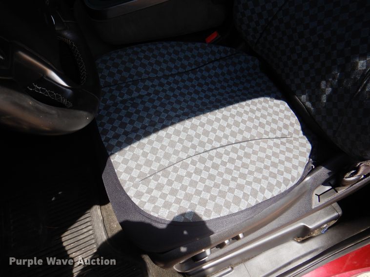 image for item DK8072 2015 Chevrolet Silverado 1500  flatbed pickup truck