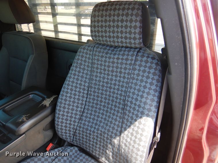 image for item DK8072 2015 Chevrolet Silverado 1500  flatbed pickup truck