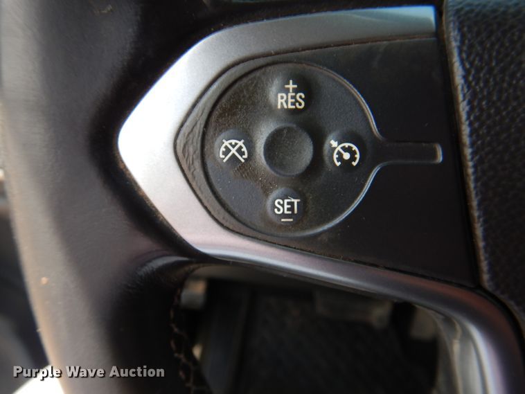 image for item DK8072 2015 Chevrolet Silverado 1500  flatbed pickup truck