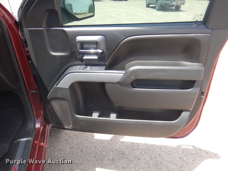 image for item DK8072 2015 Chevrolet Silverado 1500  flatbed pickup truck