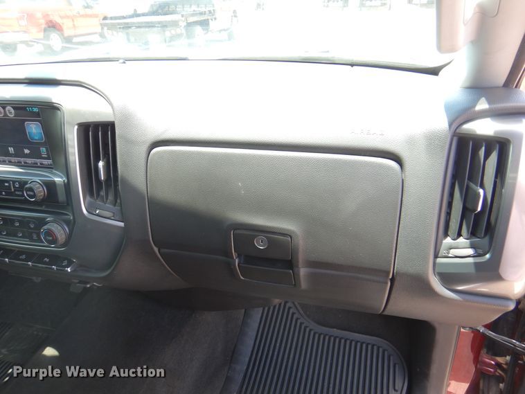 image for item DK8072 2015 Chevrolet Silverado 1500  flatbed pickup truck