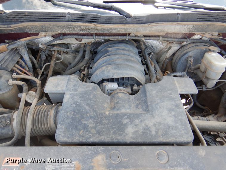 image for item DK8072 2015 Chevrolet Silverado 1500  flatbed pickup truck