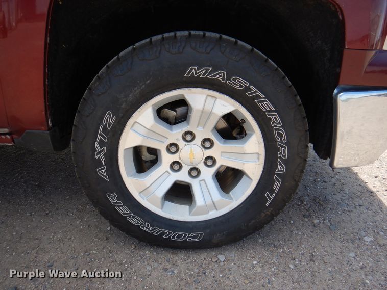 image for item DK8072 2015 Chevrolet Silverado 1500  flatbed pickup truck