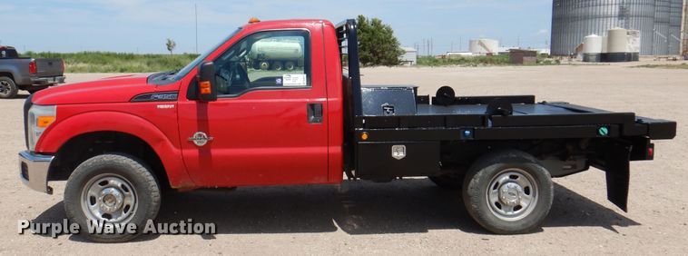 image for item DK8073 2015 Ford F350 Super Duty  bale bed pickup truck