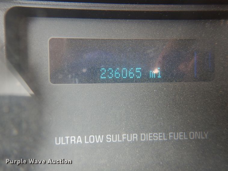 image for item DK8073 2015 Ford F350 Super Duty  bale bed pickup truck