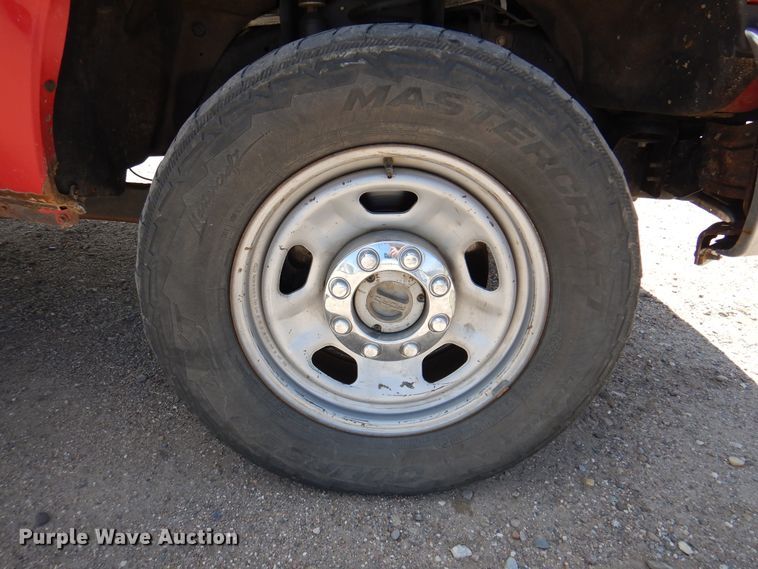 image for item DK8073 2015 Ford F350 Super Duty  bale bed pickup truck