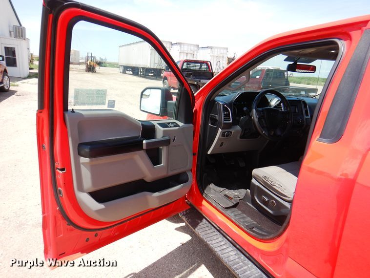 image for item DK8074 2016 Ford F150  pickup truck