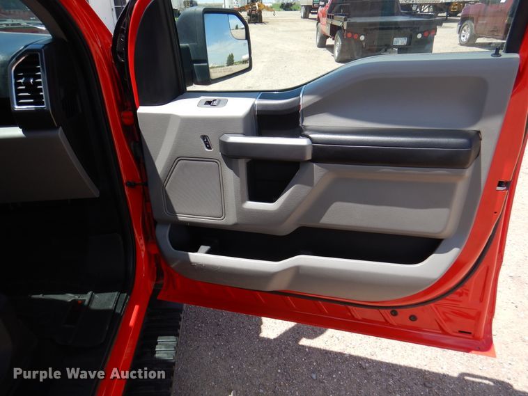 image for item DK8074 2016 Ford F150  pickup truck