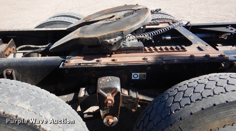 image for item DK8075 2011 Kenworth W900  semi truck