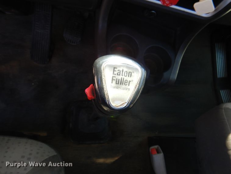 image for item DK8075 2011 Kenworth W900  semi truck