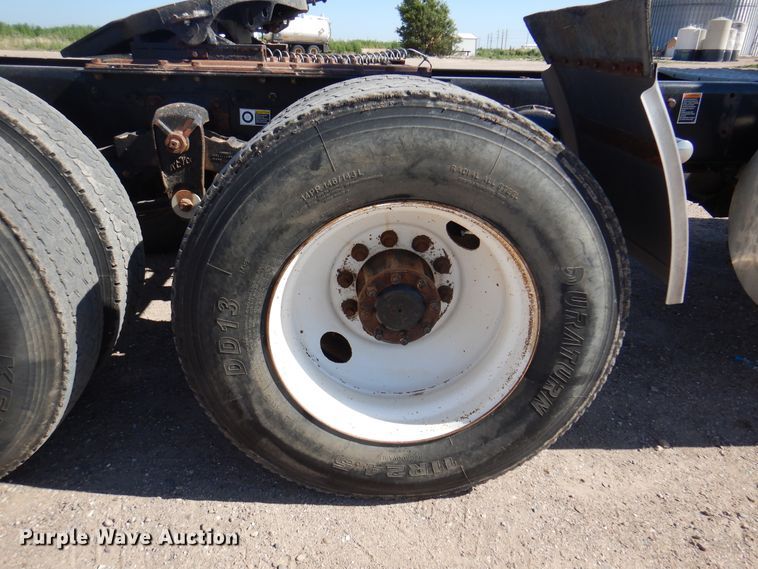 image for item DK8075 2011 Kenworth W900  semi truck