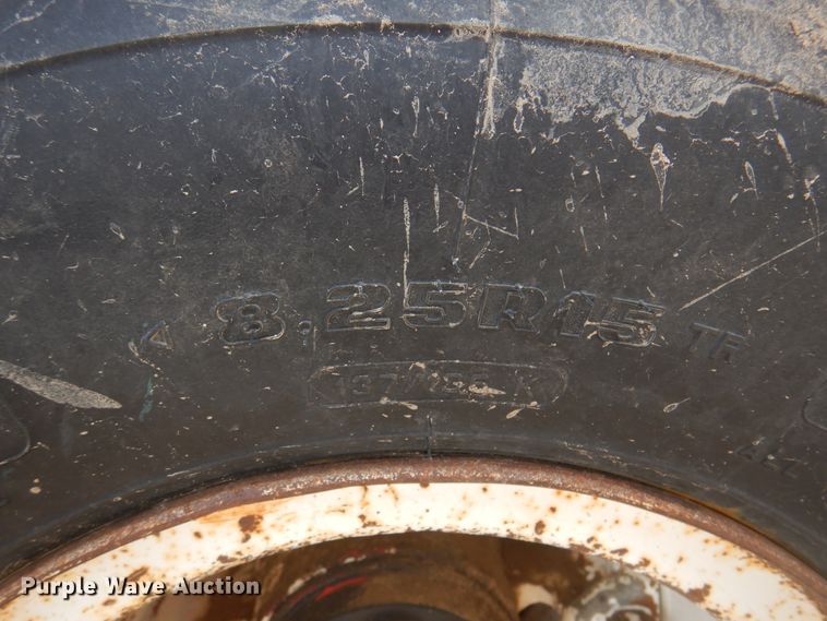 image for item DK8077 1976 Fruehauf  equipment trailer