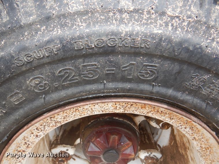 image for item DK8077 1976 Fruehauf  equipment trailer