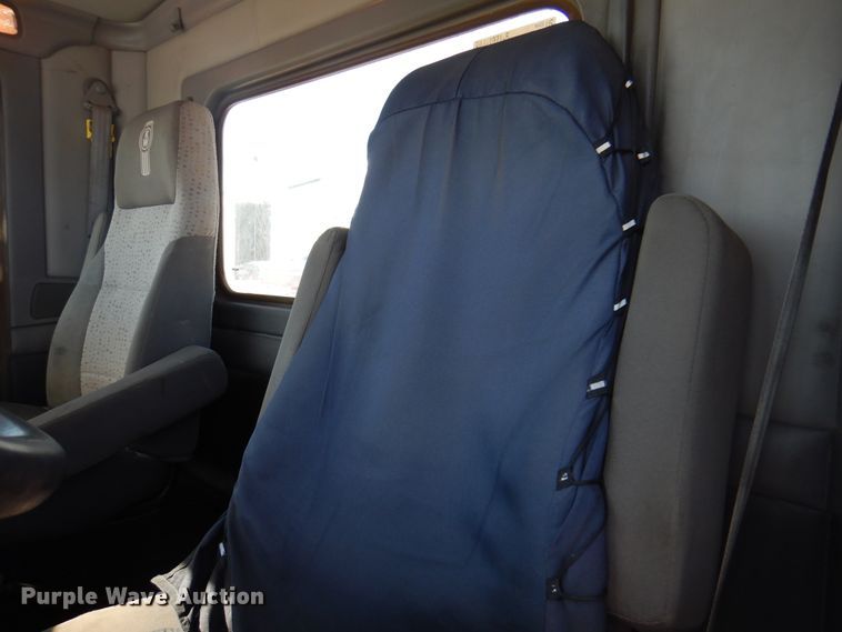 image for item DK8079 2012 Kenworth W900  semi truck