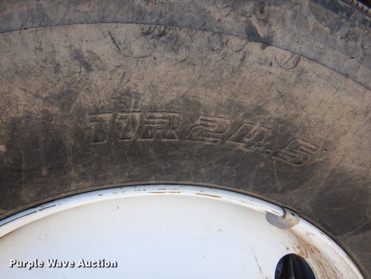 image for item DK8079 2012 Kenworth W900  semi truck