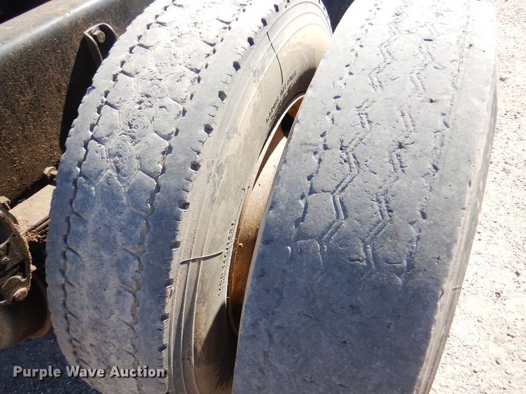 image for item DK8079 2012 Kenworth W900  semi truck