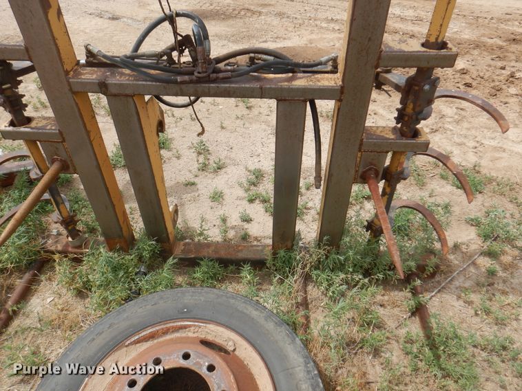 image for item DK8083 80"W bale grapple