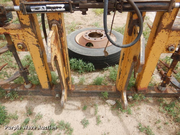 image for item DK8083 80"W bale grapple