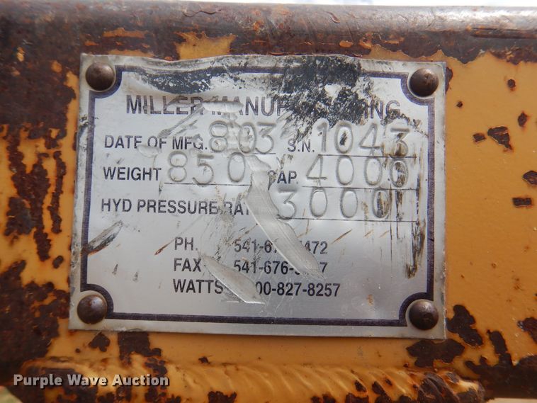 image for item DK8083 80"W bale grapple