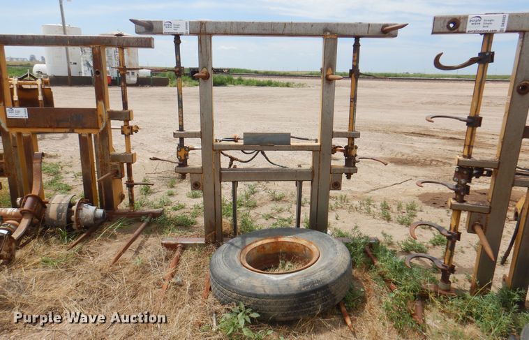 image for item DK8084 80"W bale grapple