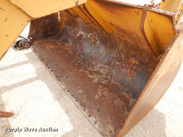 image for item DK8087 93"W bucket