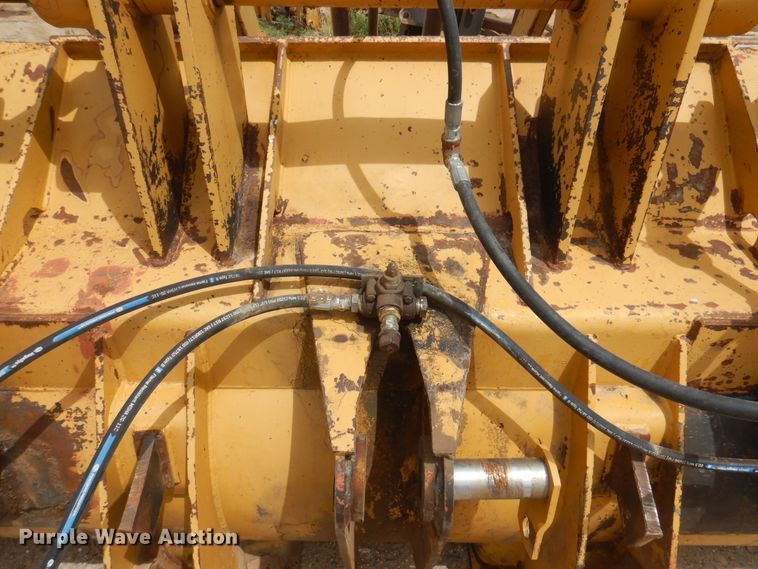 image for item DK8087 93"W bucket