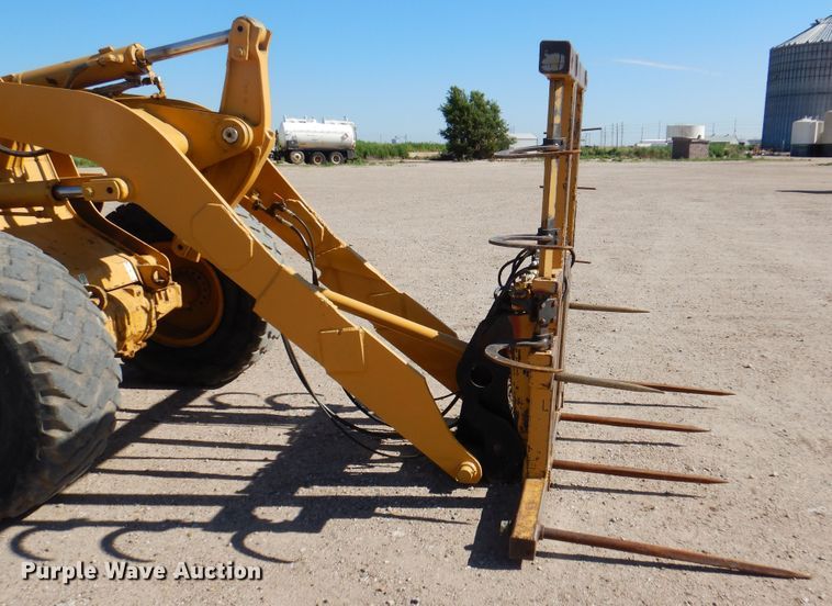 image for item DK8088 1998 Caterpillar 924F  wheel loader