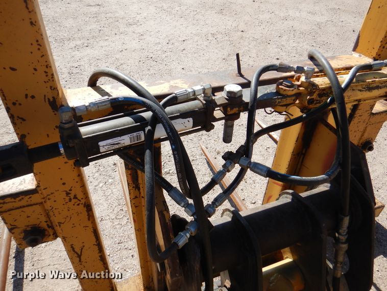 image for item DK8088 1998 Caterpillar 924F  wheel loader