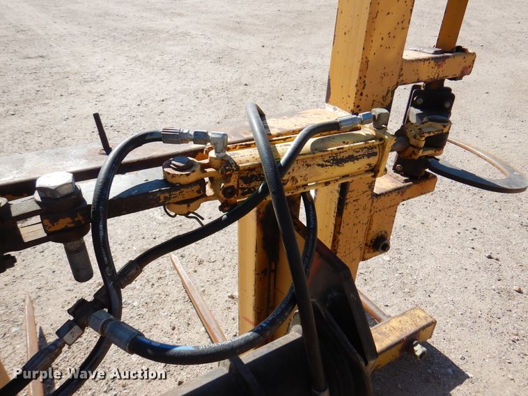 image for item DK8088 1998 Caterpillar 924F  wheel loader