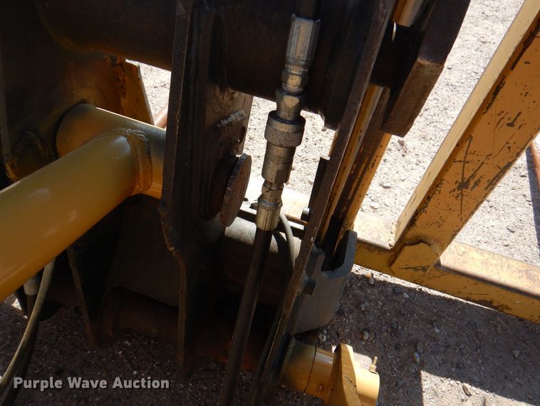 image for item DK8088 1998 Caterpillar 924F  wheel loader