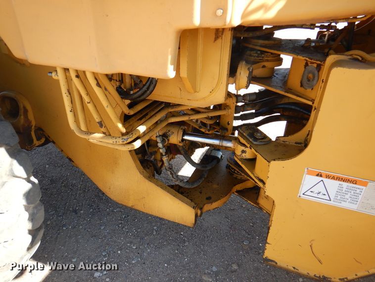 image for item DK8088 1998 Caterpillar 924F  wheel loader