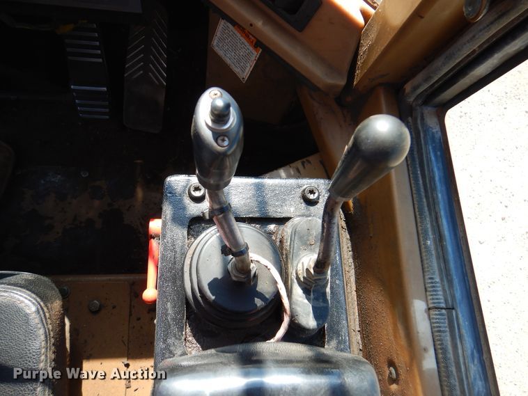 image for item DK8088 1998 Caterpillar 924F  wheel loader