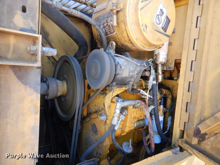 image for item DK8088 1998 Caterpillar 924F  wheel loader