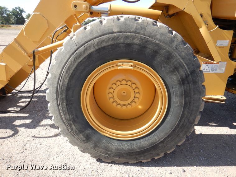 image for item DK8088 1998 Caterpillar 924F  wheel loader