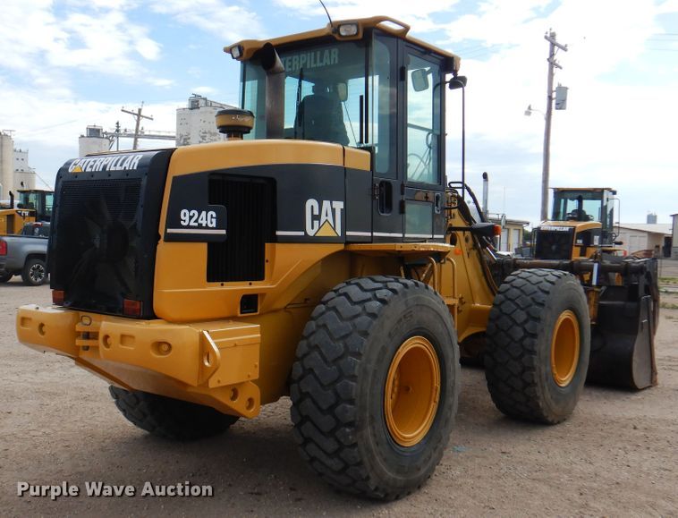 image for item DK8089 2001 Caterpillar 924G  wheel loader