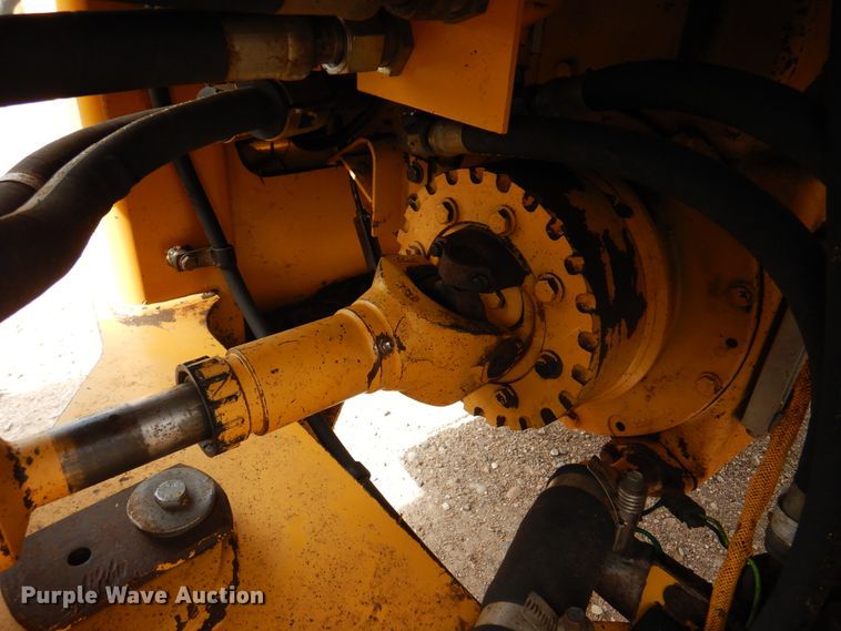 image for item DK8089 2001 Caterpillar 924G  wheel loader