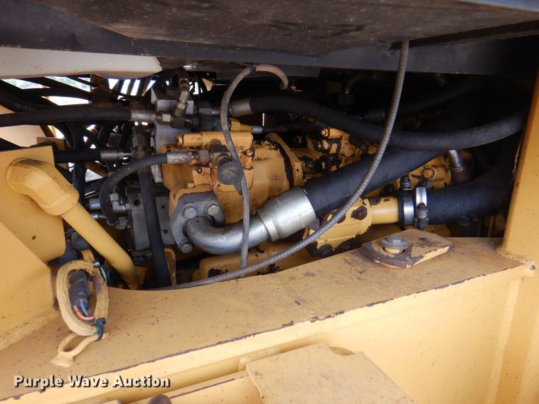 image for item DK8089 2001 Caterpillar 924G  wheel loader