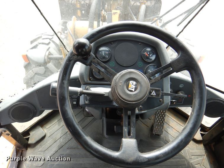 image for item DK8089 2001 Caterpillar 924G  wheel loader