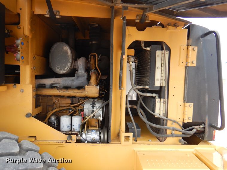 image for item DK8089 2001 Caterpillar 924G  wheel loader