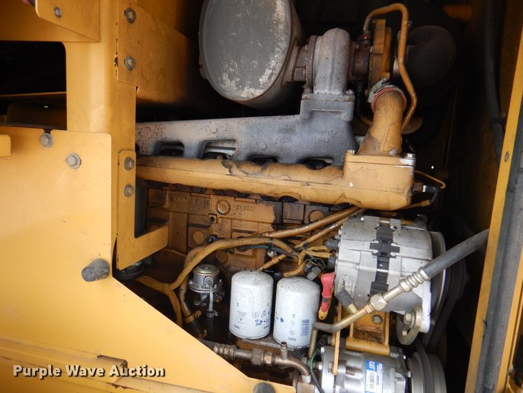 image for item DK8089 2001 Caterpillar 924G  wheel loader
