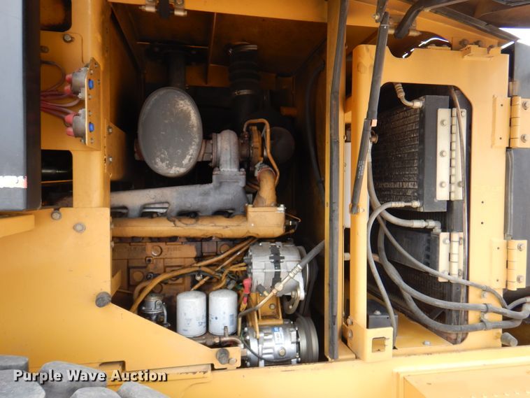 image for item DK8089 2001 Caterpillar 924G  wheel loader