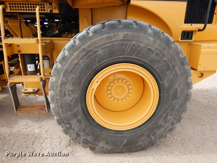 image for item DK8089 2001 Caterpillar 924G  wheel loader
