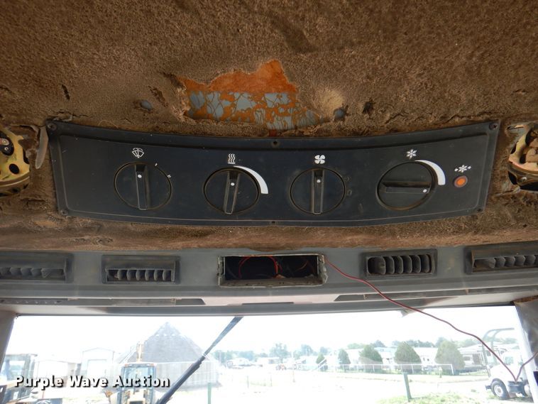 image for item DK8091 Case IH 7140  tractor