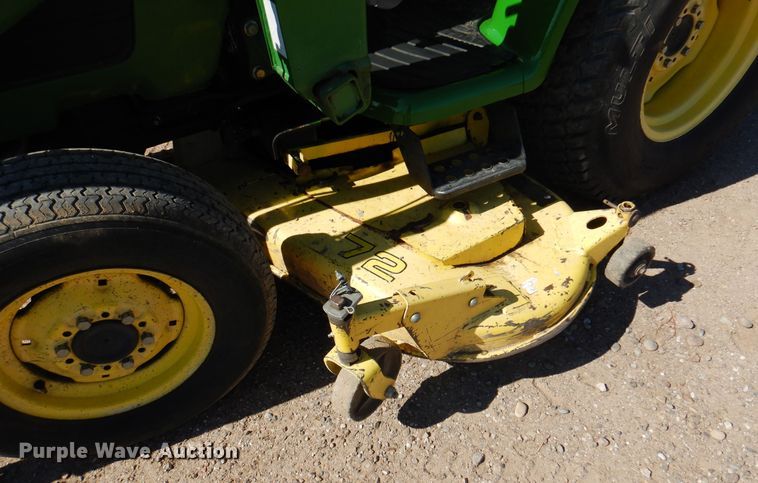 image for item DK8095 1999 John Deere 4300  tractor