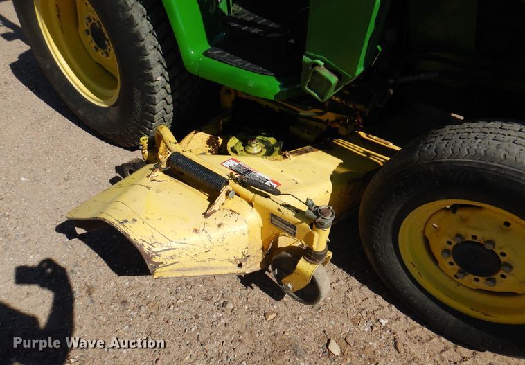 image for item DK8095 1999 John Deere 4300  tractor