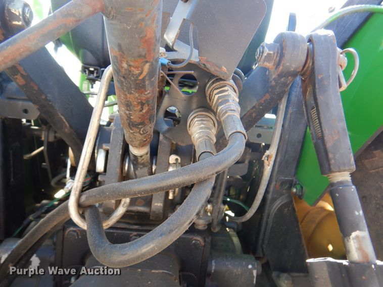 image for item DK8095 1999 John Deere 4300  tractor