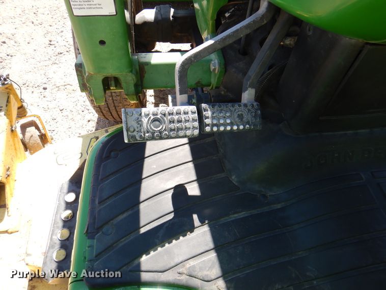 image for item DK8095 1999 John Deere 4300  tractor