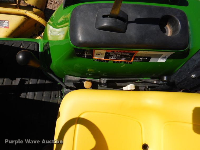 image for item DK8095 1999 John Deere 4300  tractor