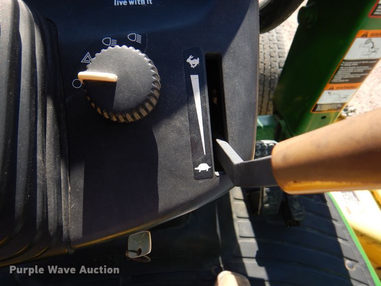 image for item DK8095 1999 John Deere 4300  tractor