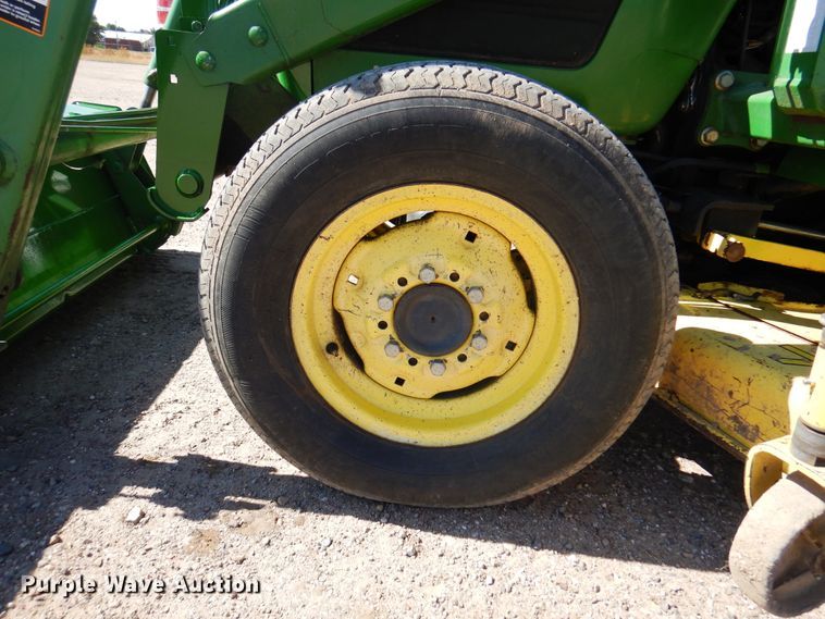 image for item DK8095 1999 John Deere 4300  tractor